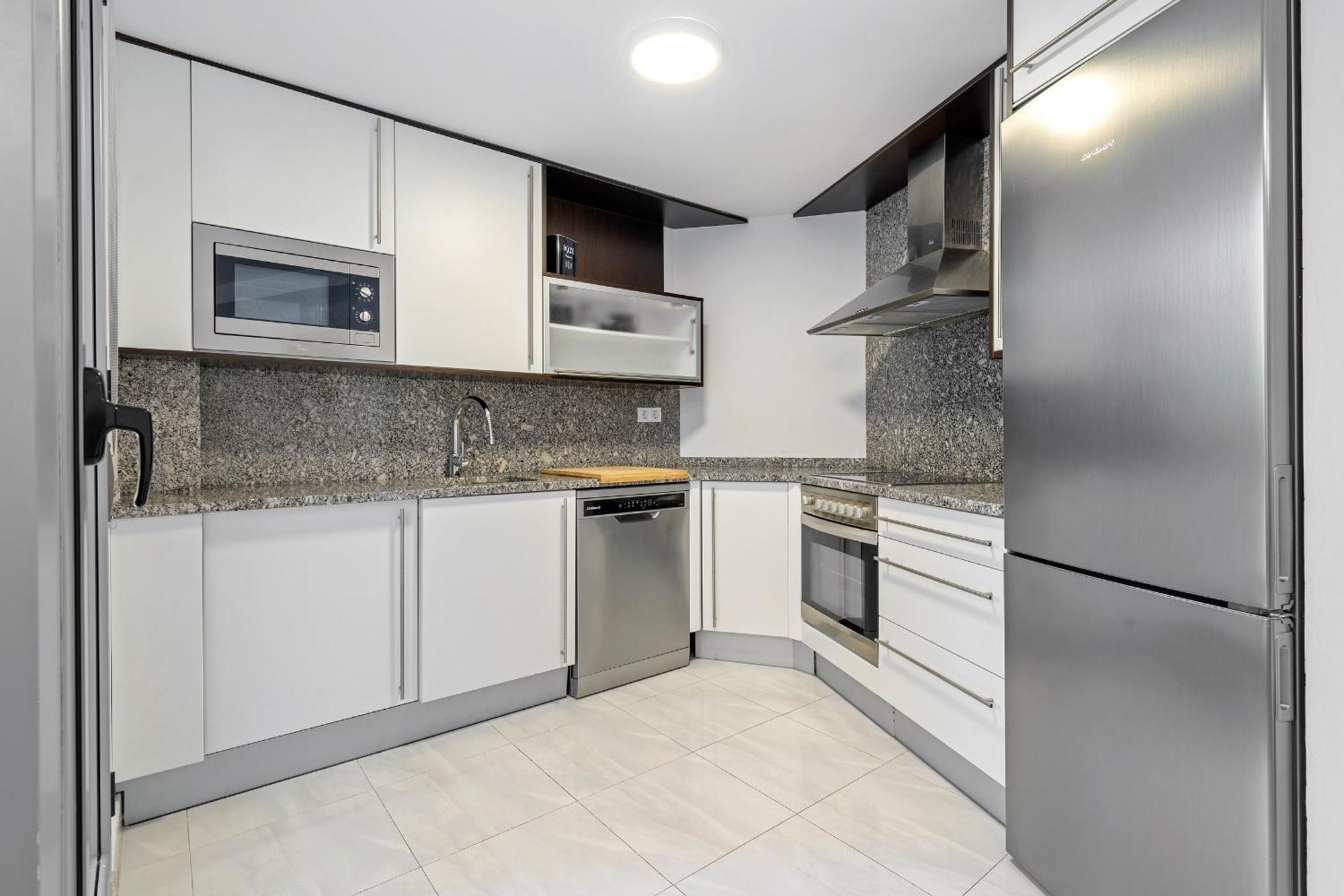 Hauzify I Apartament Mestral Cambrils Esterno foto